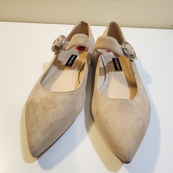 Nine West Chic Beige Mary Jane Leather Upper Flats with Buckle 6M - Picture 7 of 7